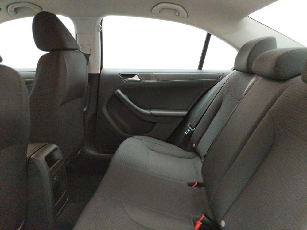 2016 Volkswagen Jetta - Driver Rear Seat