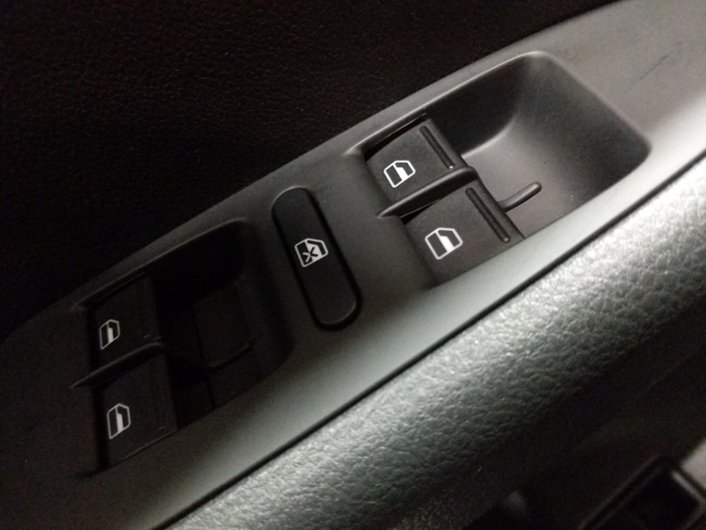 2016 Volkswagen Jetta - Driver Power Windows/Lock Control