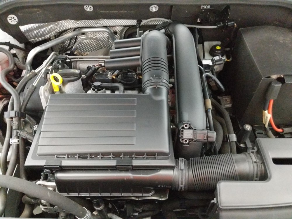 2016 Volkswagen Jetta - Engine