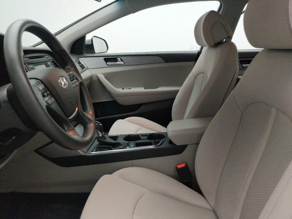 2017 Hyundai Sonata - Driver Front Seat