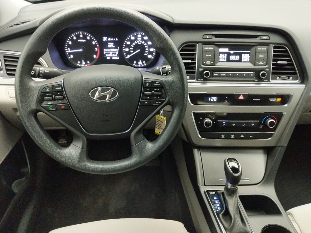 2017 Hyundai Sonata - Driver Dash