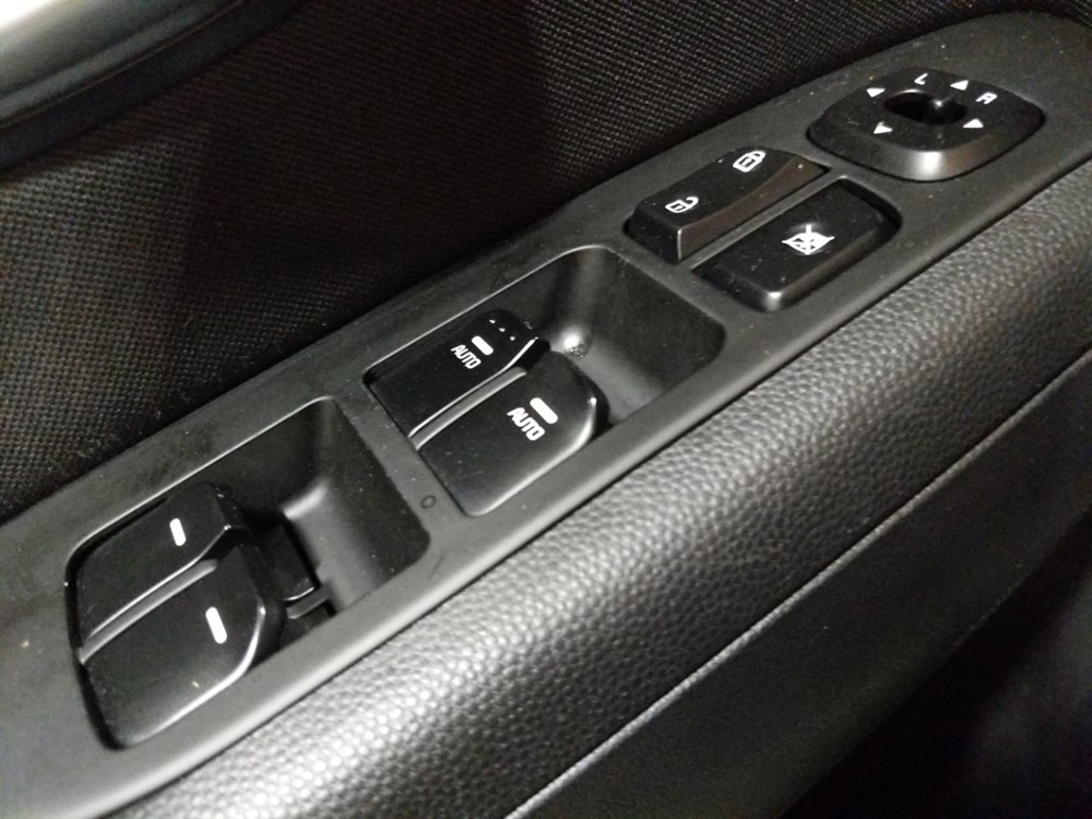 2015 Kia Soul - Driver Power Windows/Lock Control