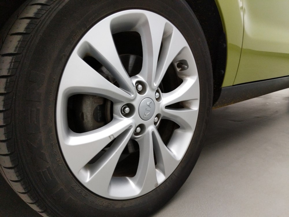 2015 Kia Soul - Wheel