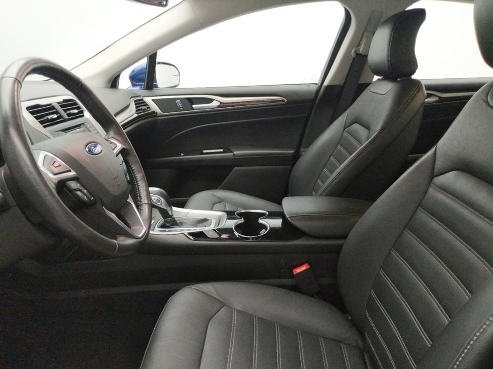 2016 Ford Fusion - Driver Front Seat