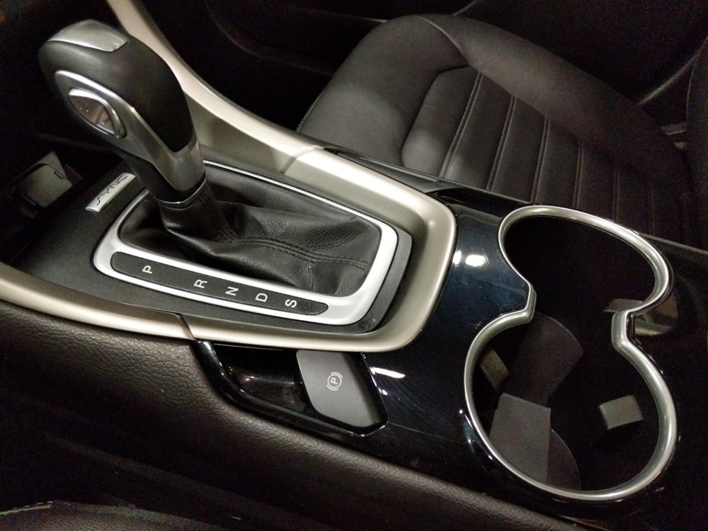 2016 Ford Fusion - Center Console/Cup Holders