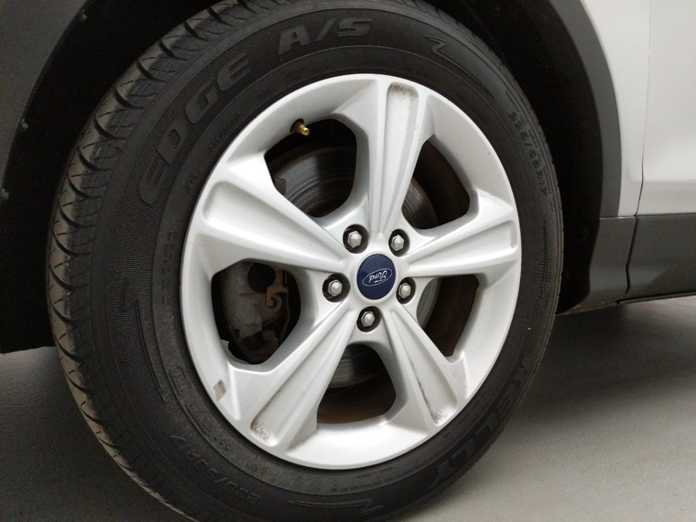 2014 Ford Escape - Wheel