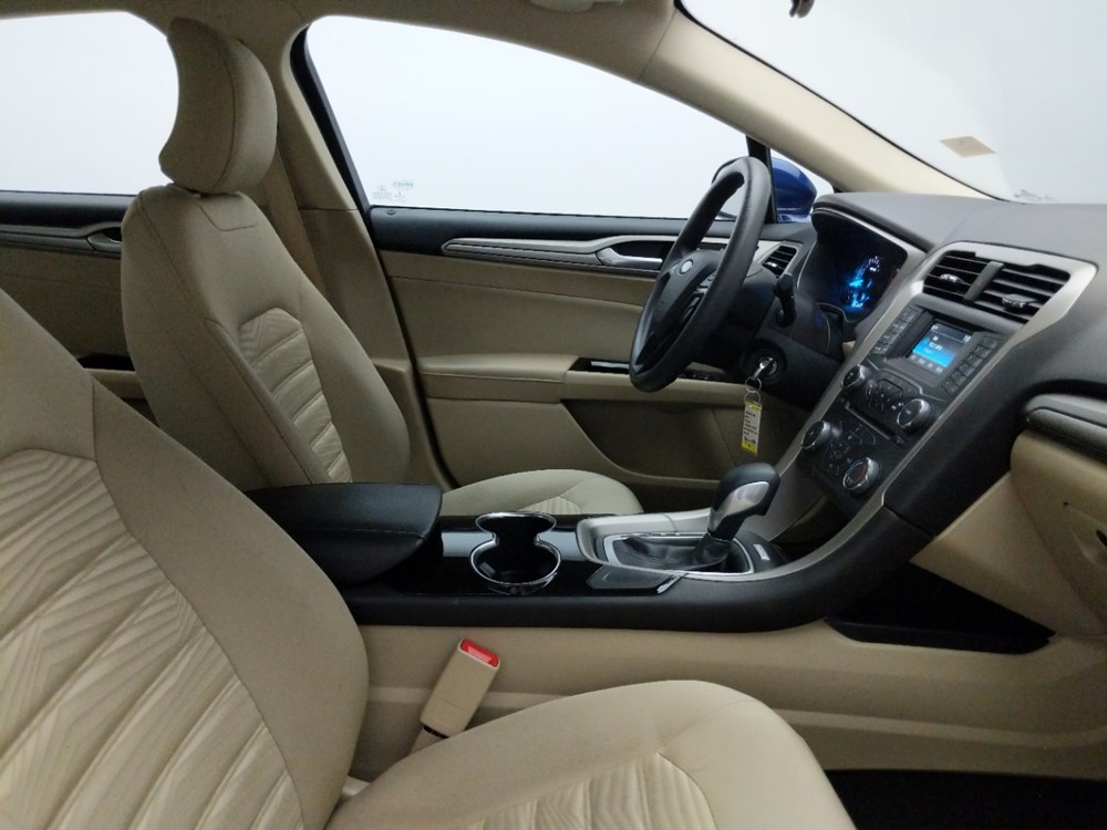 2016 Ford Fusion - Passenger Front Seat