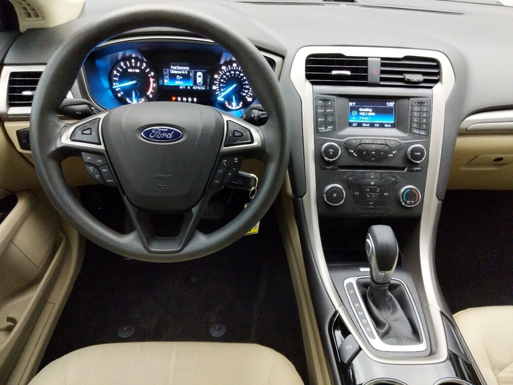 2016 Ford Fusion - Driver Dash