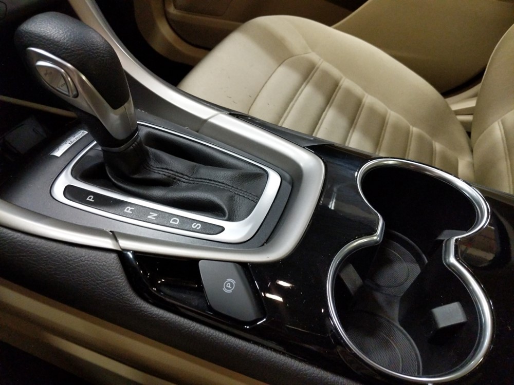 2014 Ford Fusion - Center Console/Cup Holders