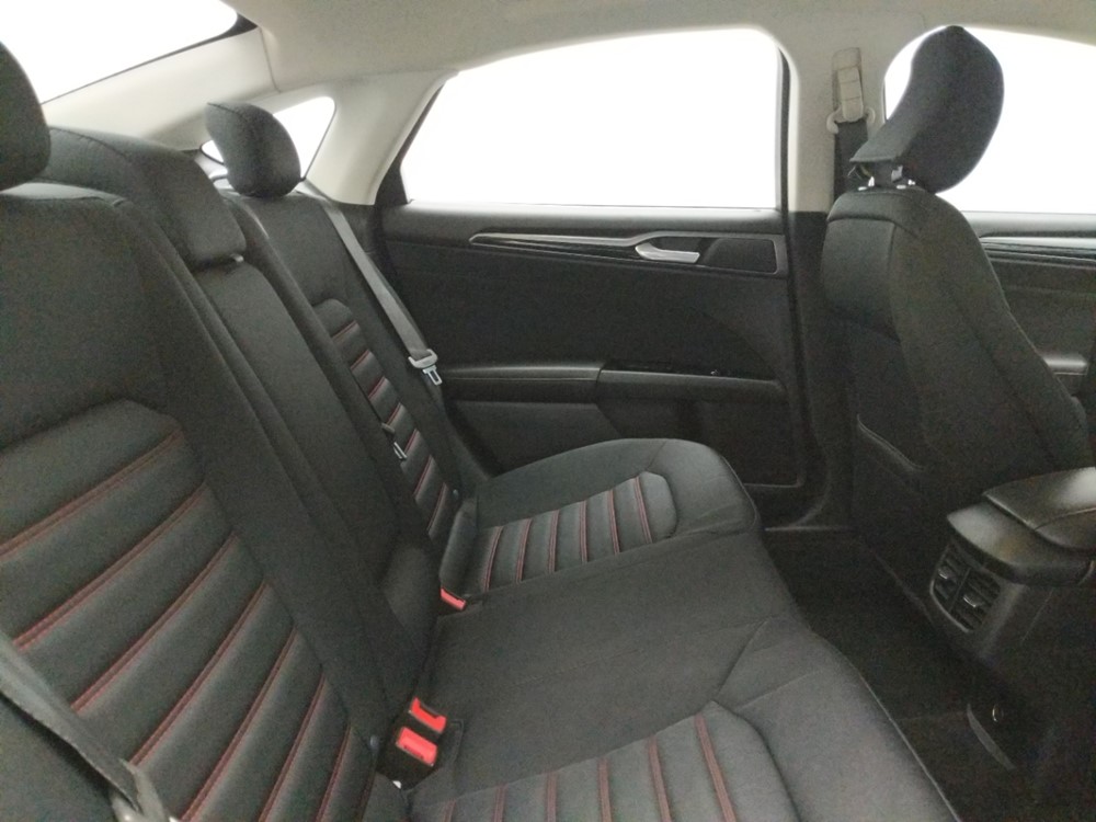 2016 Ford Fusion - Passenger Rear Seat