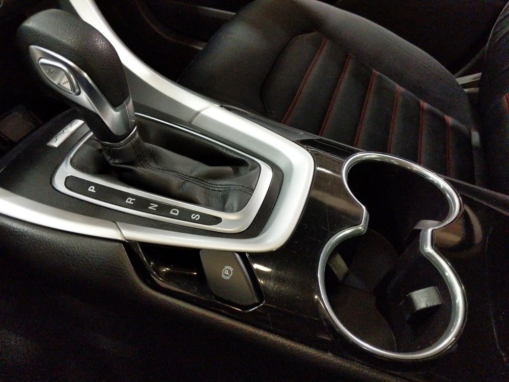 2016 Ford Fusion - Center Console/Cup Holders