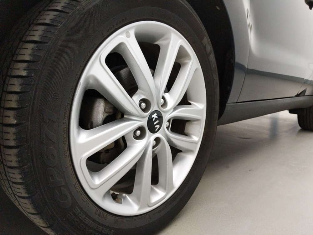 2017 Kia Soul - Wheel
