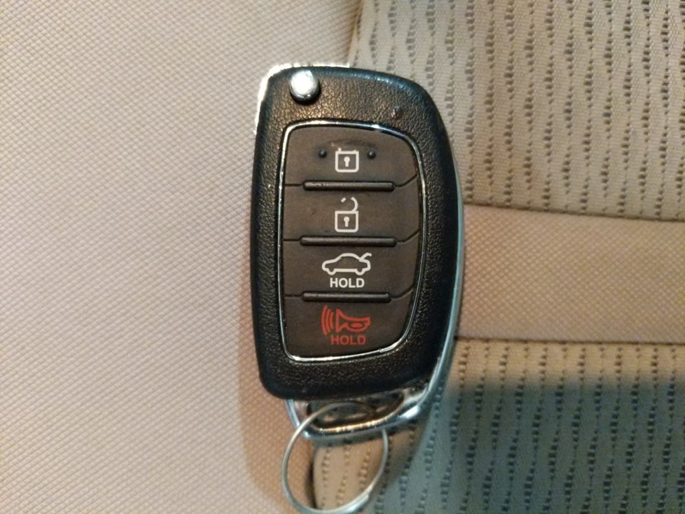 2016 Hyundai Sonata - Keys