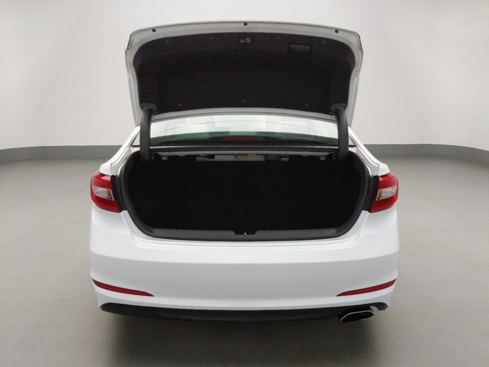 2016 Hyundai Sonata - Trunk