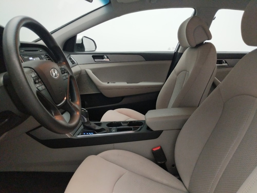 2016 Hyundai Sonata - Driver Front Seat