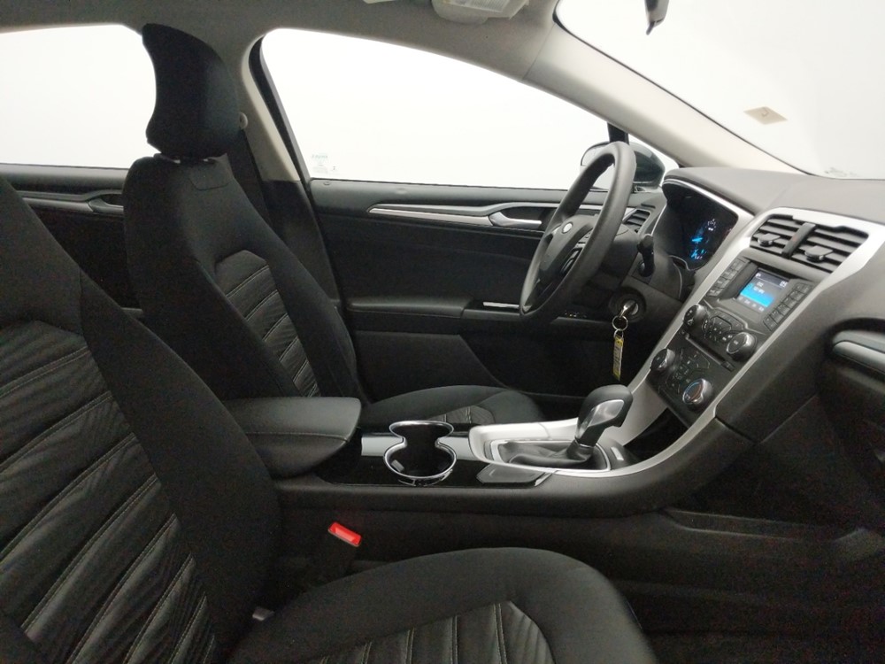2016 Ford Fusion - Passenger Front Seat