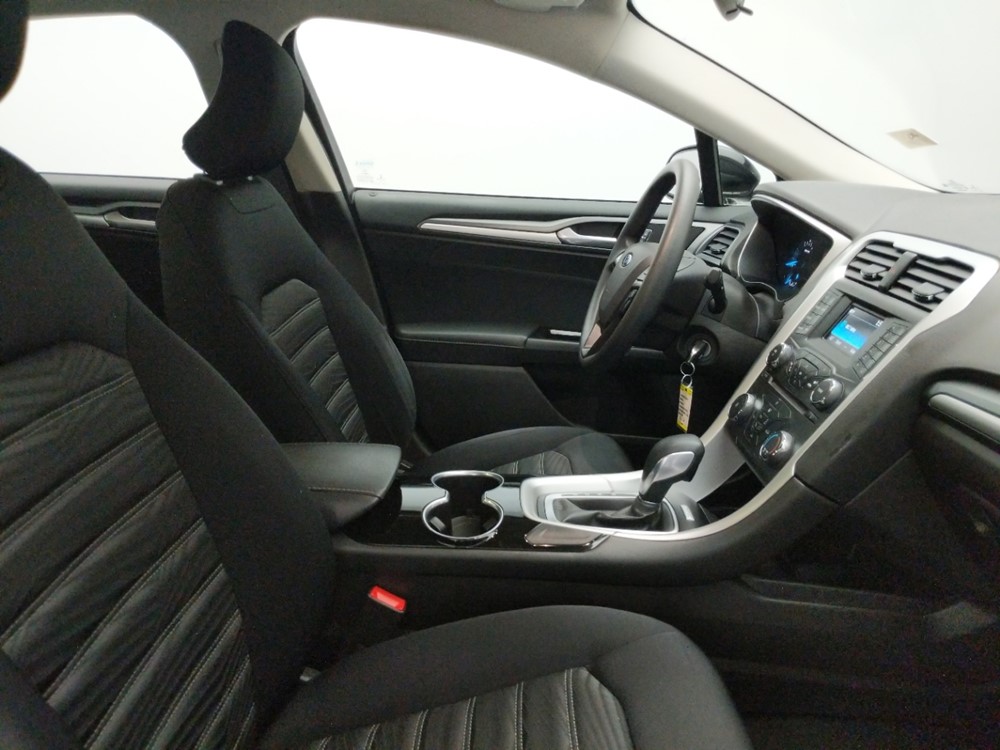 2016 Ford Fusion - Passenger Front Seat