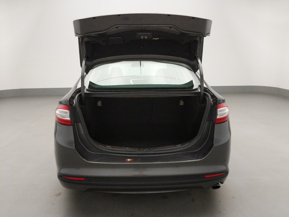 2015 Ford Fusion - Trunk