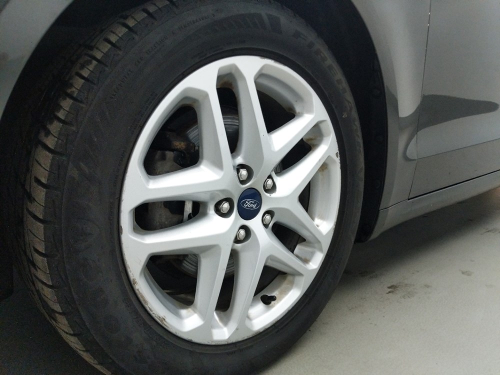2015 Ford Fusion - Wheel