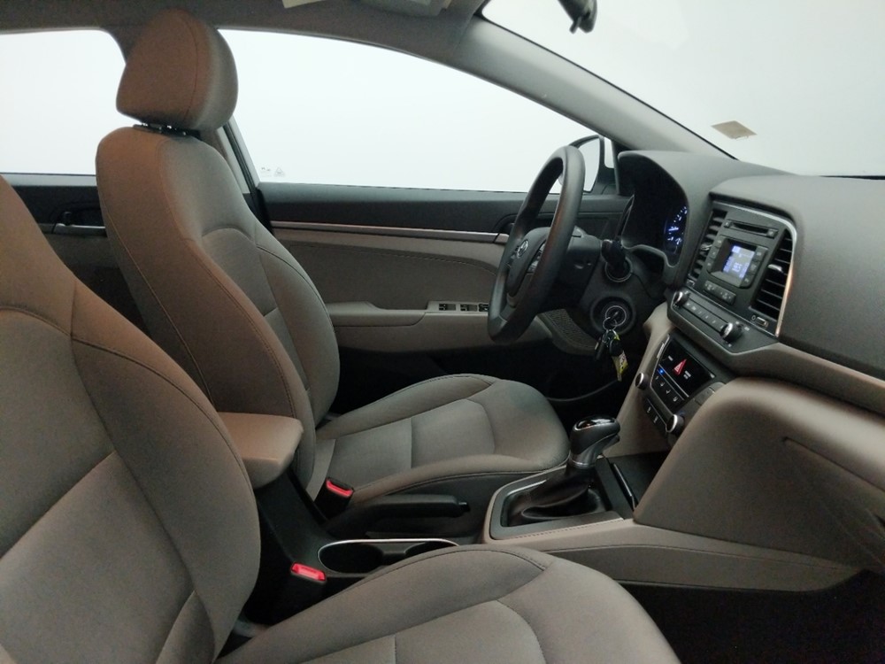 2017 Hyundai Elantra - Passenger Front Seat