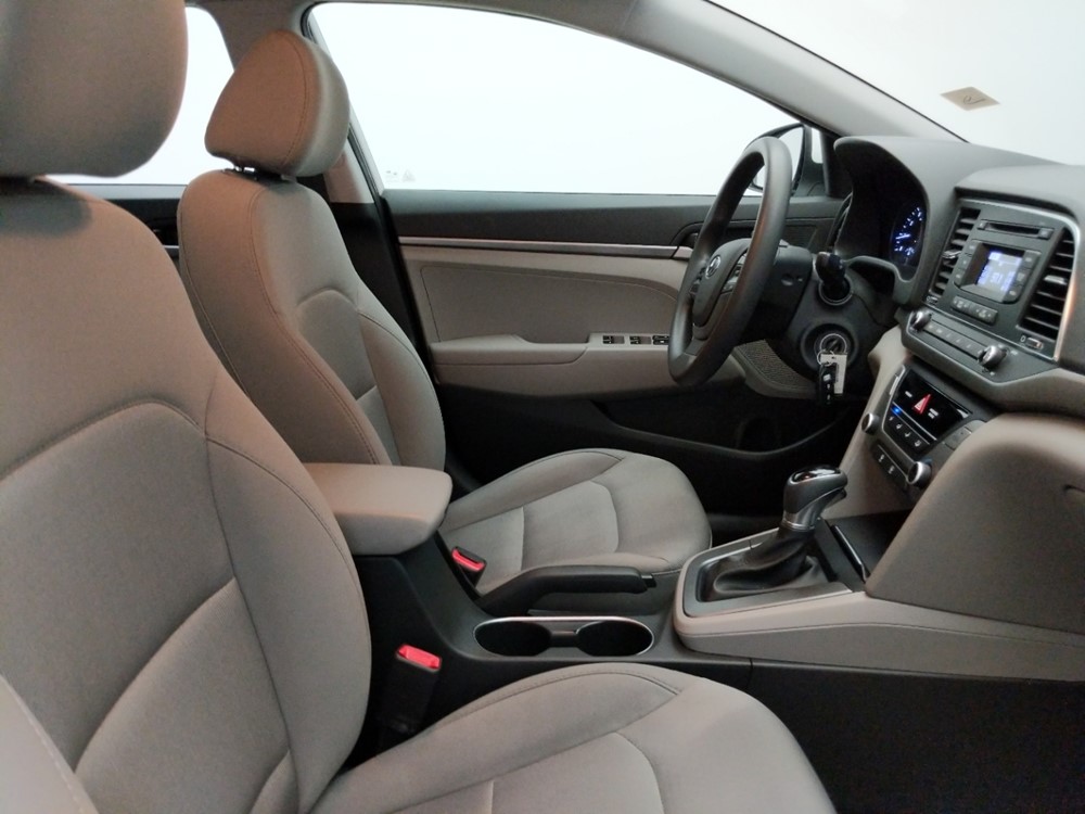 2017 Hyundai Elantra - Passenger Front Seat