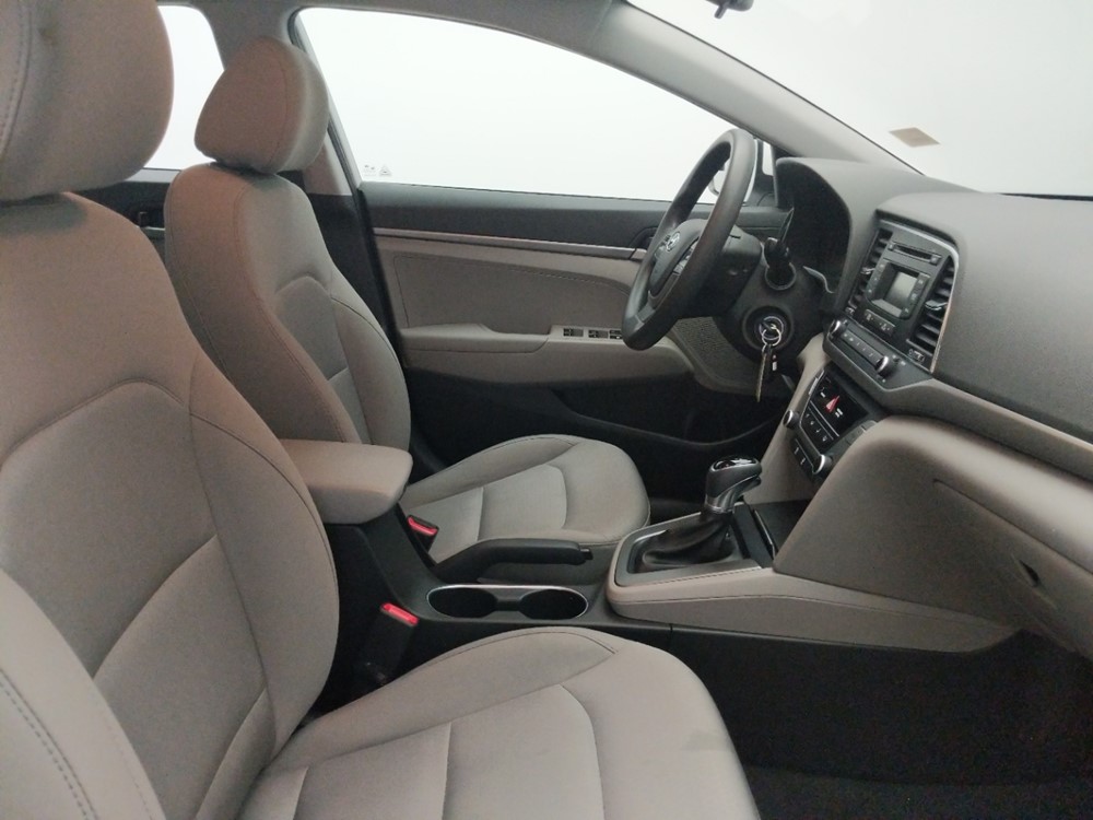 2017 Hyundai Elantra - Passenger Front Seat