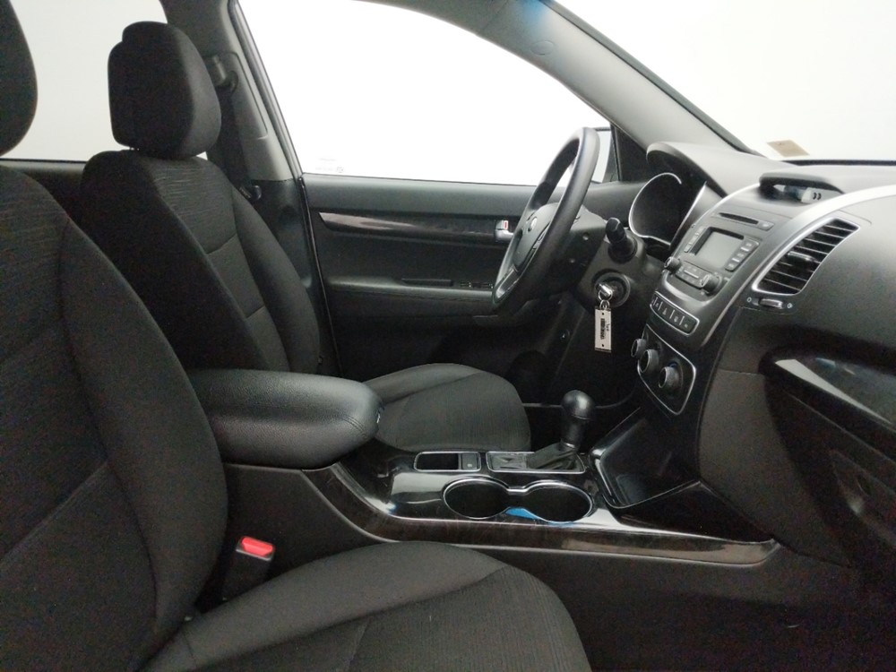 2014 Kia Sorento - Passenger Front Seat