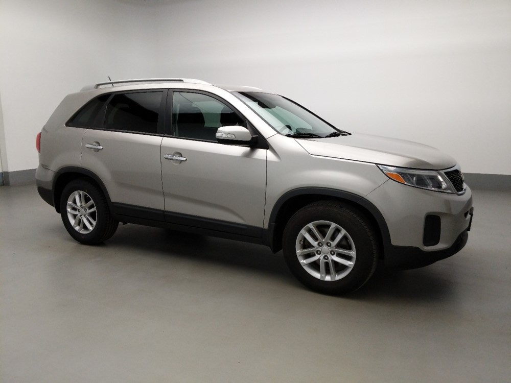 2014 Kia Sorento - Passenger Front Side