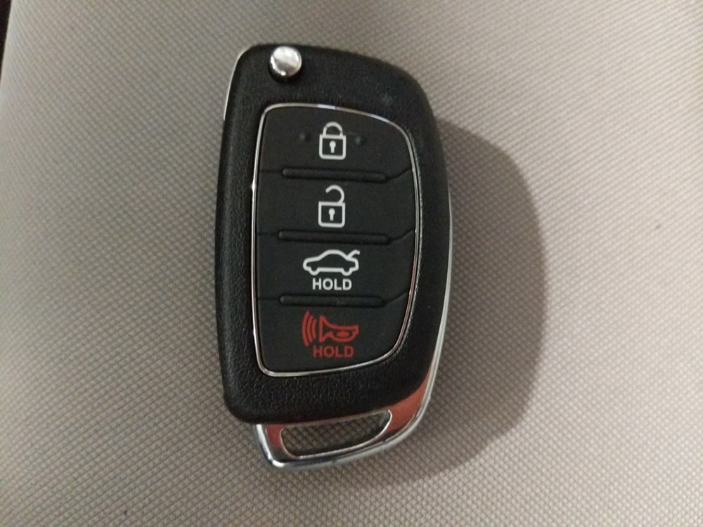 2015 Hyundai Sonata - Keys