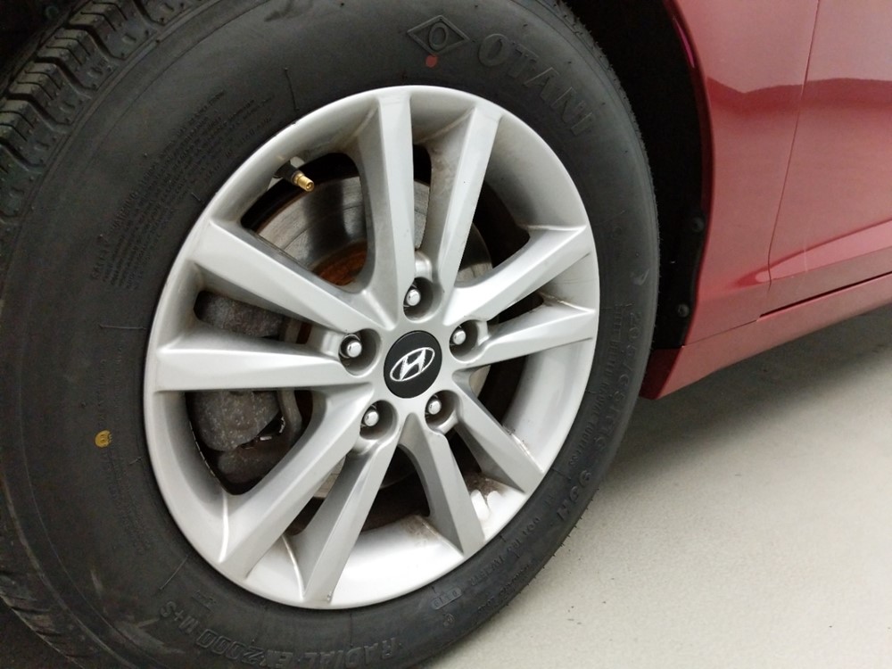2015 Hyundai Sonata - Wheel