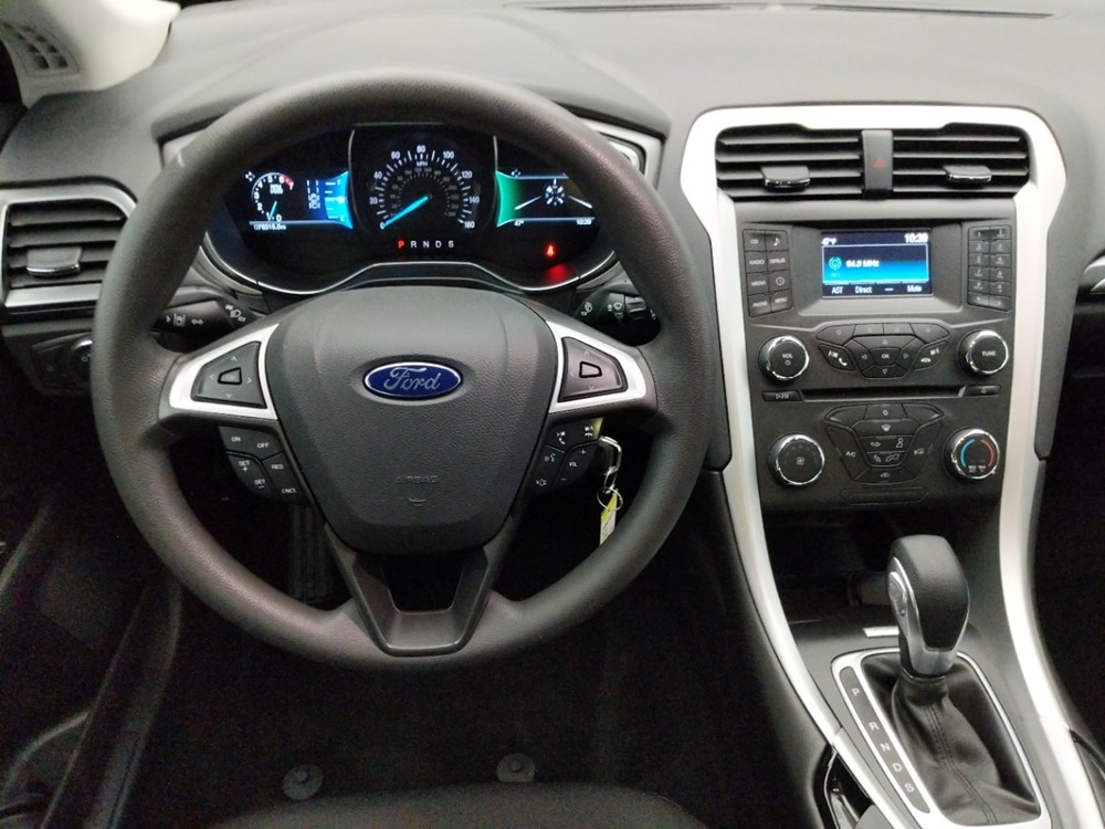 2016 Ford Fusion - Driver Dash