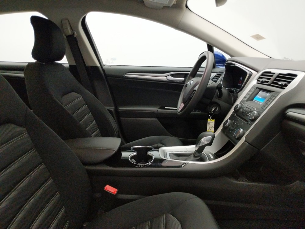 2016 Ford Fusion - Passenger Front Seat