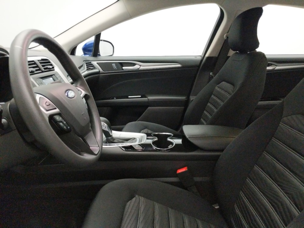 2016 Ford Fusion - Driver Front Seat