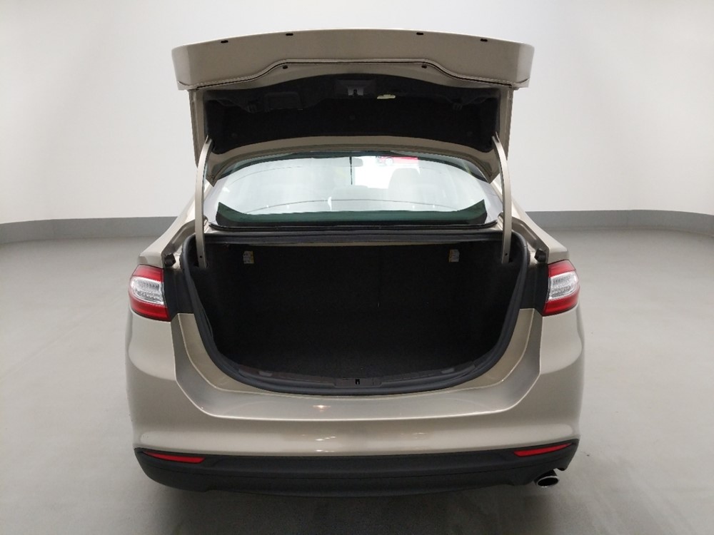 2015 Ford Fusion - Trunk