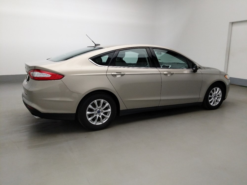 2015 Ford Fusion - Passenger Rear Side