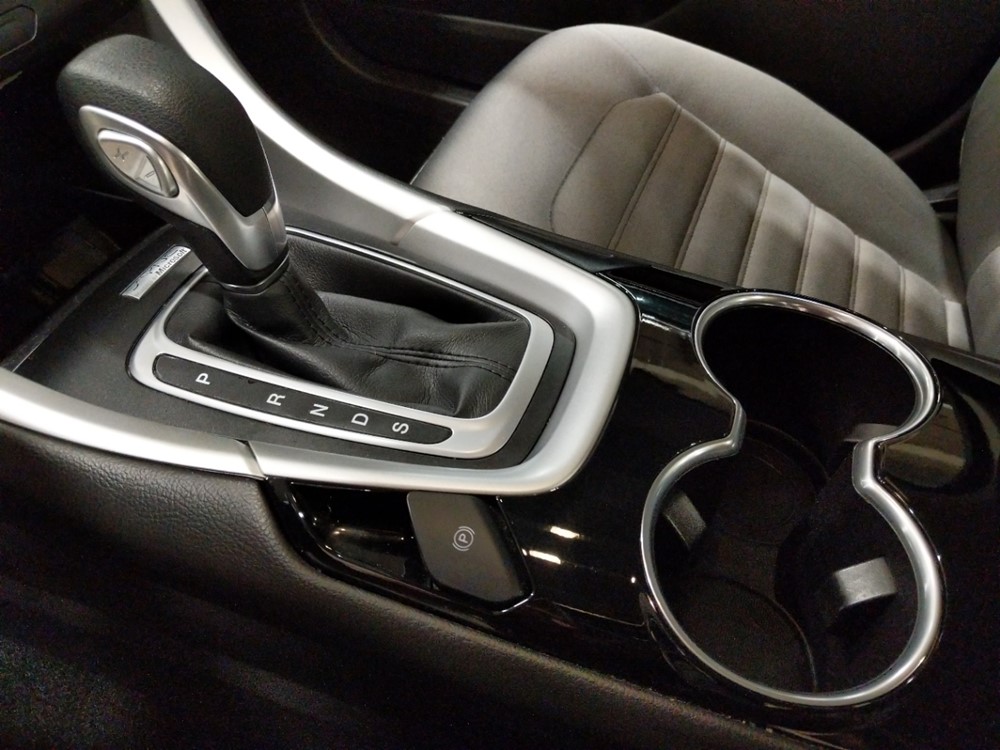 2015 Ford Fusion - Center Console/Cup Holders