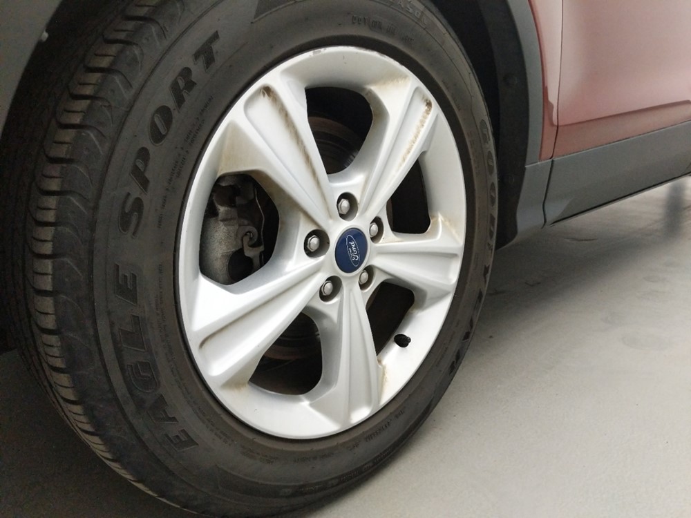 2015 Ford Escape - Wheel