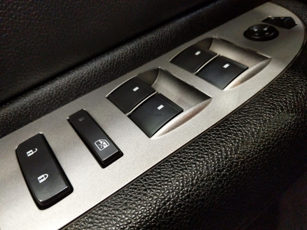 2009 GMC Sierra 1500 - Driver Power Windows/Lock Control