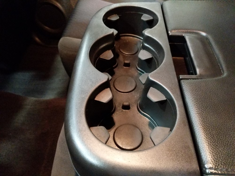 2009 GMC Sierra 1500 - Center Console/Cup Holders