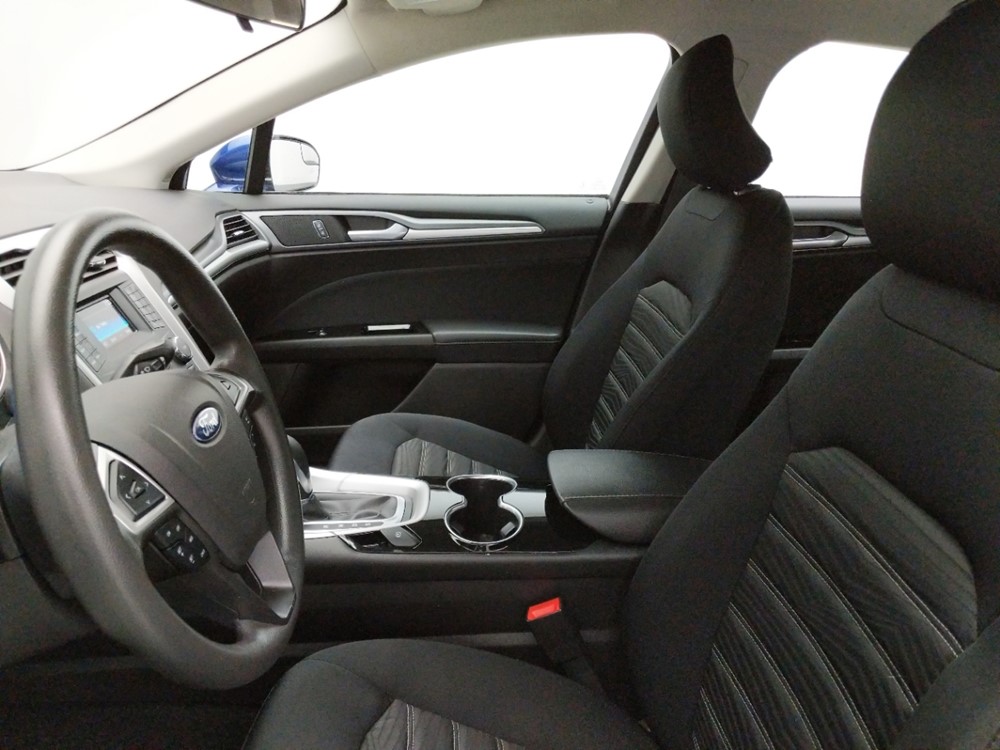 2016 Ford Fusion - Driver Front Seat