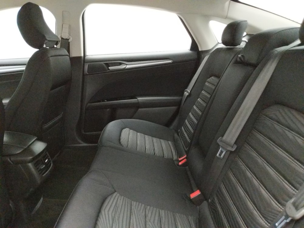 2016 Ford Fusion - Driver Rear Seat