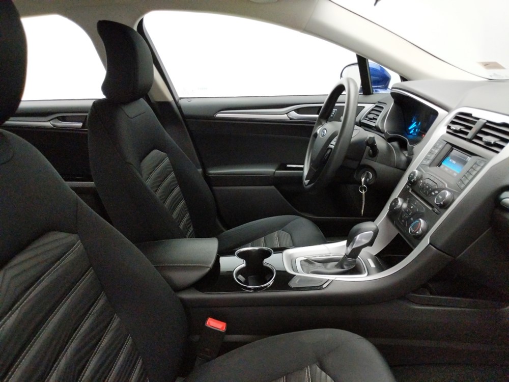 2016 Ford Fusion - Passenger Front Seat