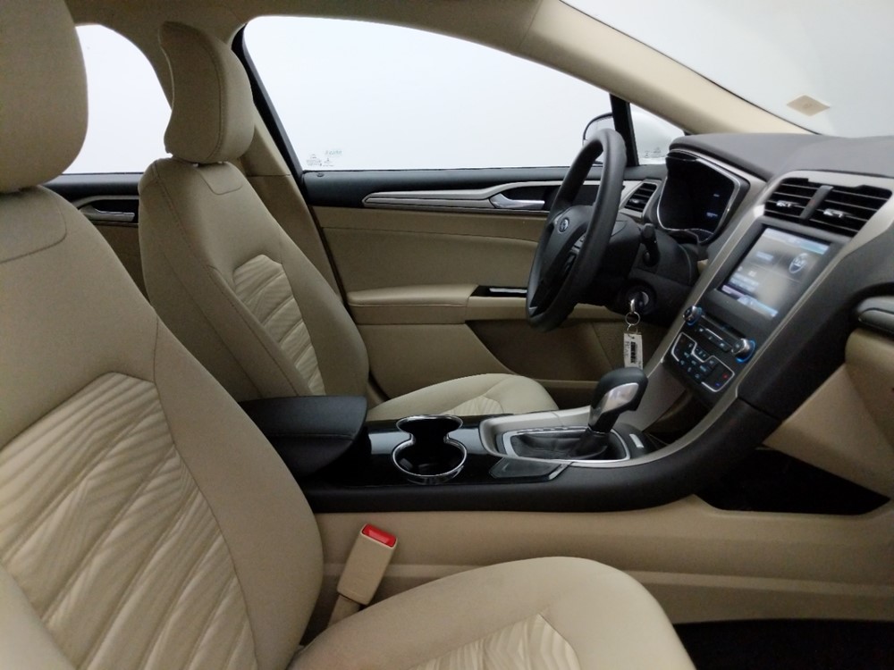 2016 Ford Fusion - Passenger Front Seat