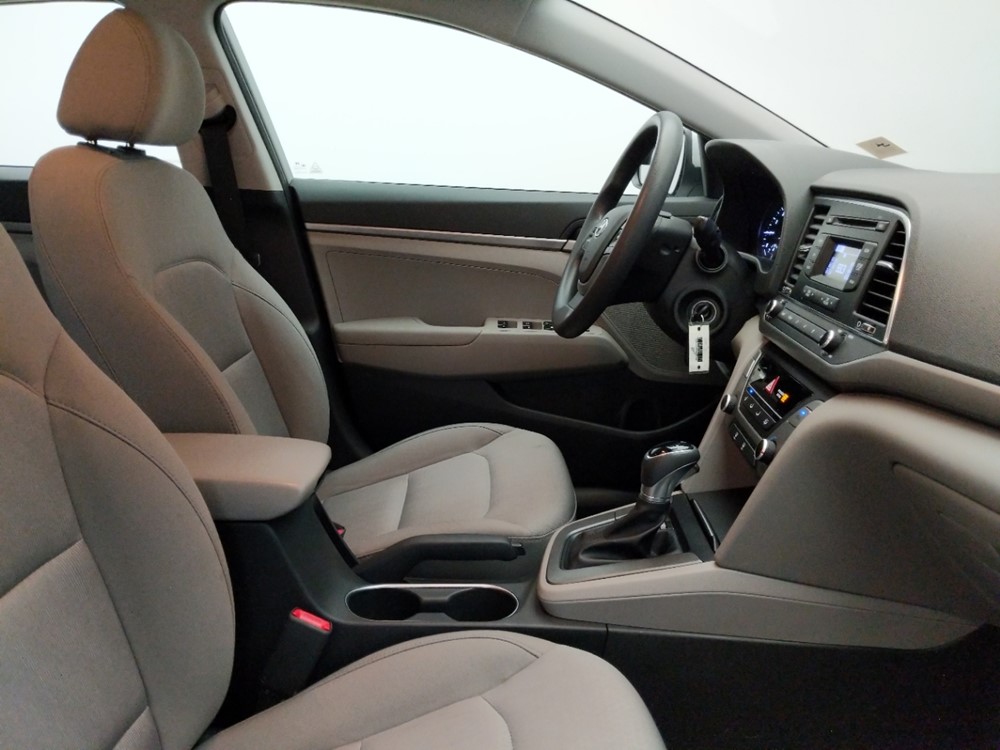 2017 Hyundai Elantra - Passenger Front Seat