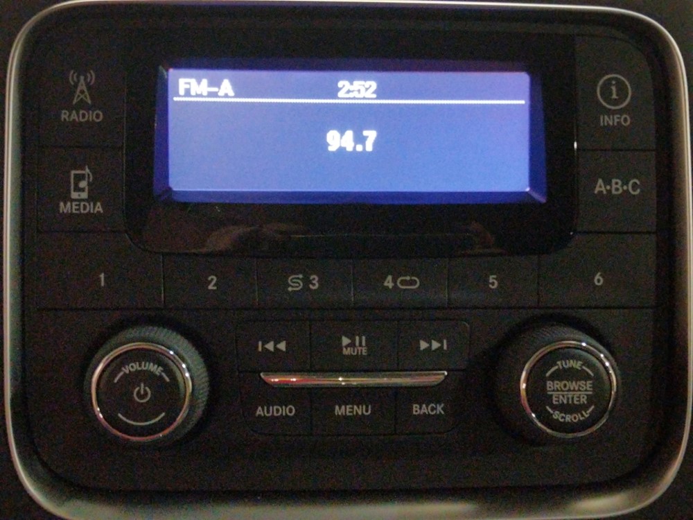 2016 Dodge Ram 1500 - Stereo Package