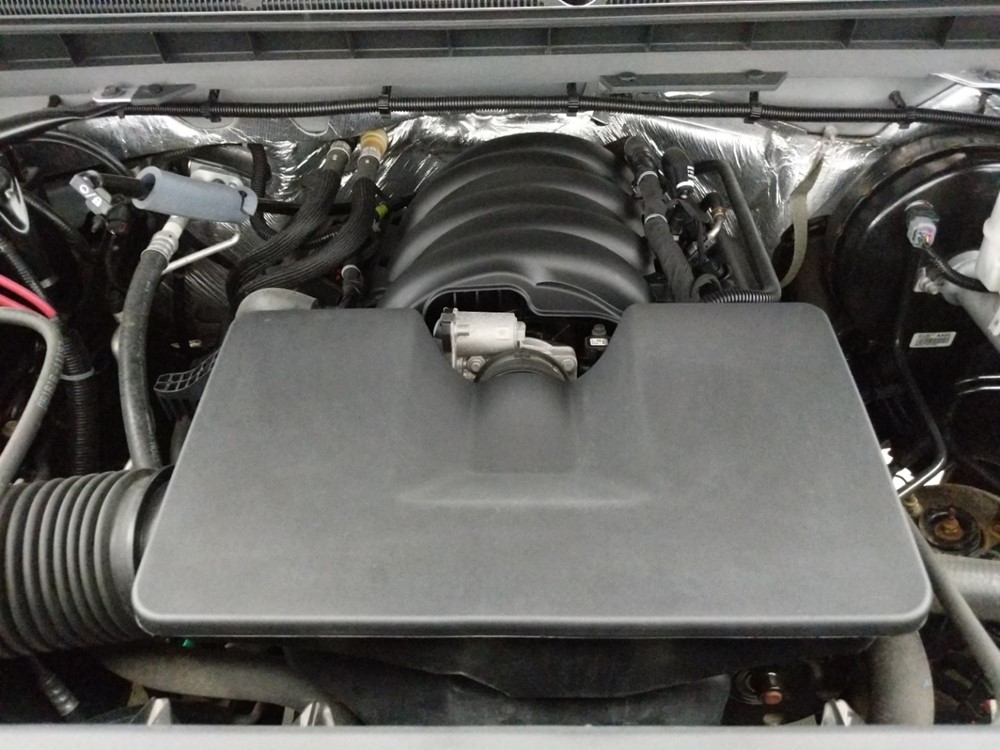 2016 Chevrolet Silverado 1500 - Engine