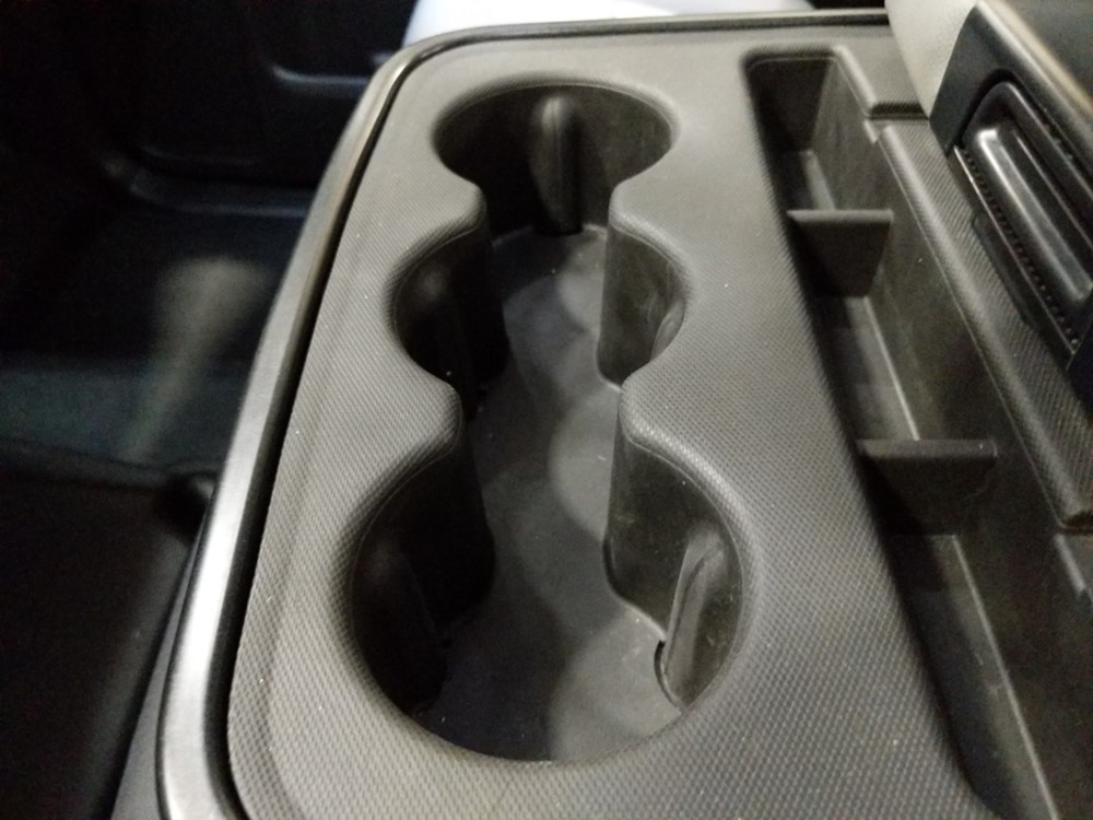 2016 Chevrolet Silverado 1500 - Center Console/Cup Holders