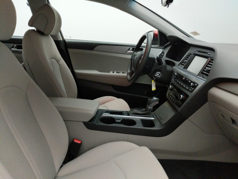 2016 Hyundai Sonata - Passenger Front Seat