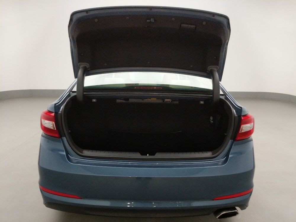 2015 Hyundai Sonata - Trunk