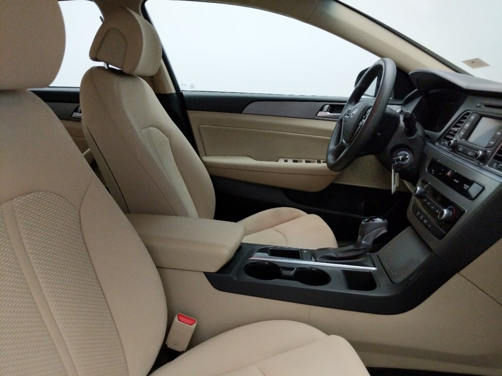 2015 Hyundai Sonata - Passenger Front Seat
